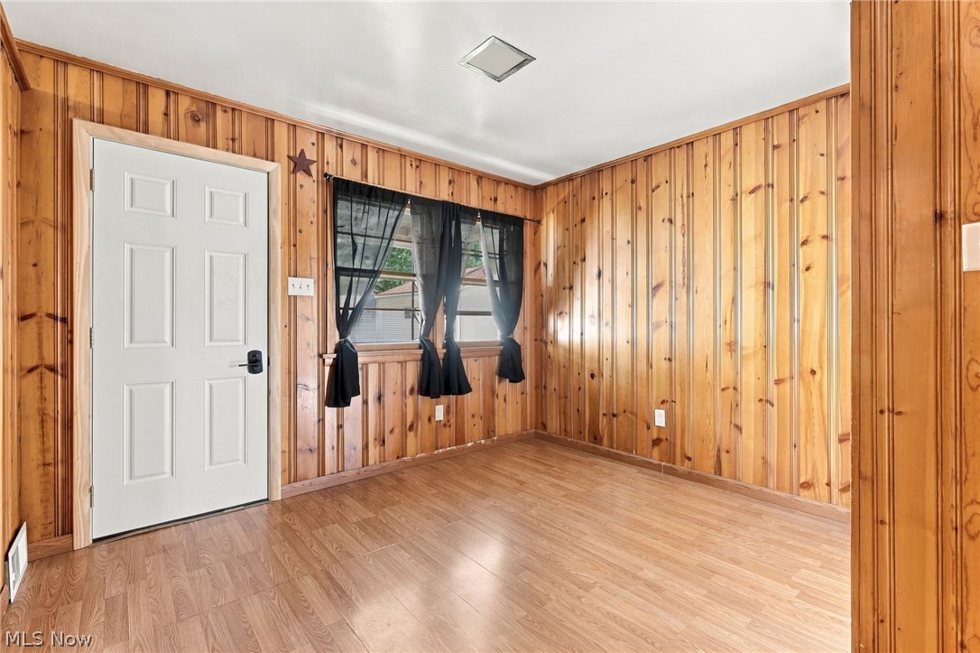 816 N 12th Street Cambridge OH 43725