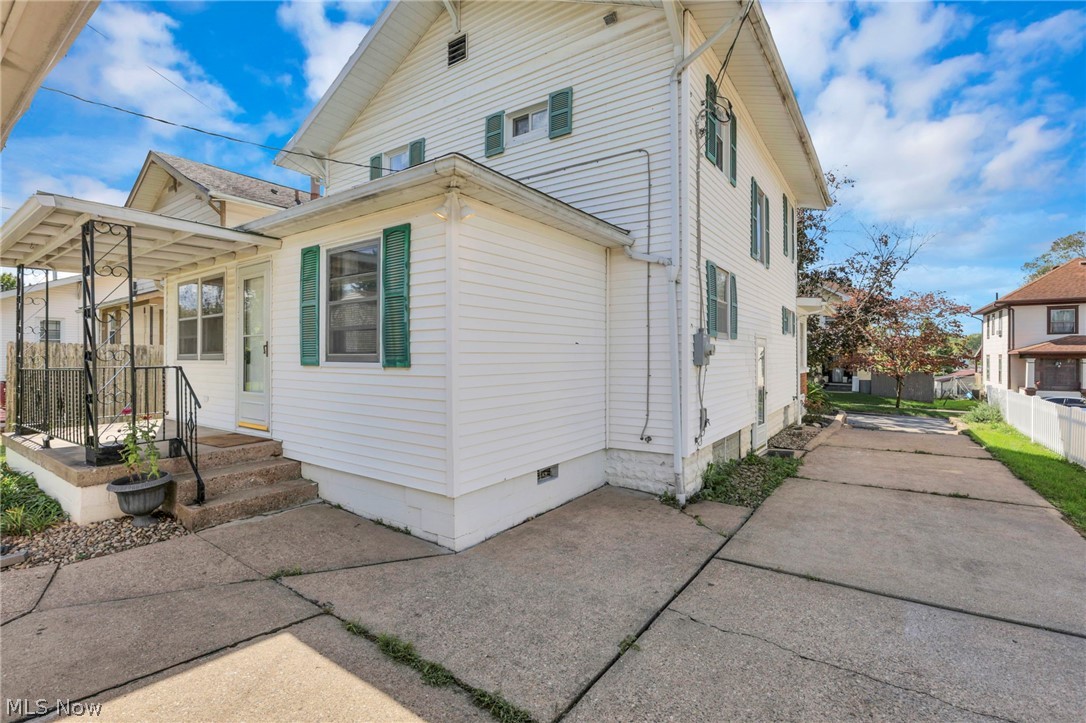 816 N 12th Street Cambridge OH 43725