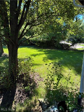 63 Parkway Drive Olmsted Twp OH 44138