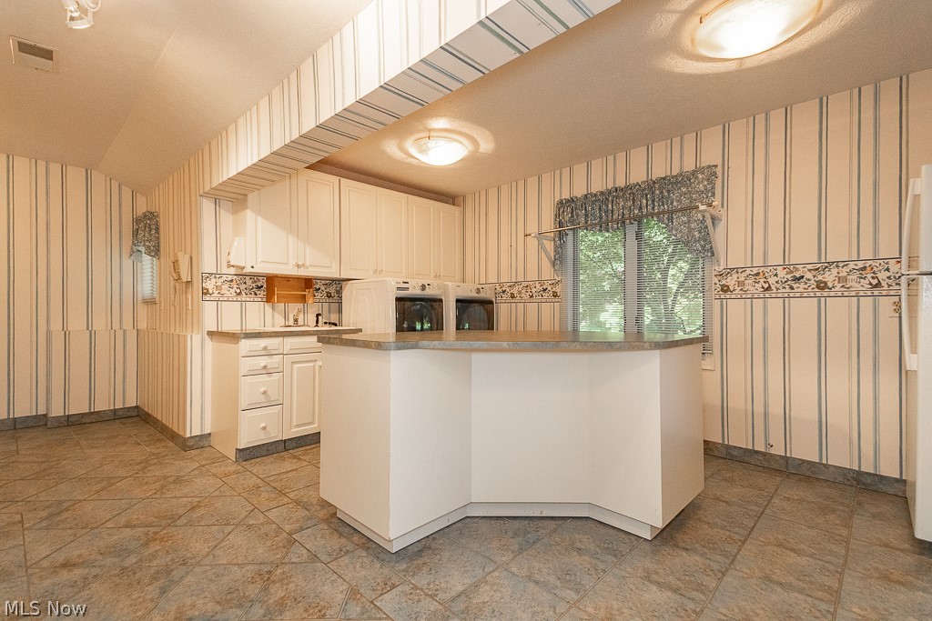 4774 Sherwin Road Kirtland OH 44094