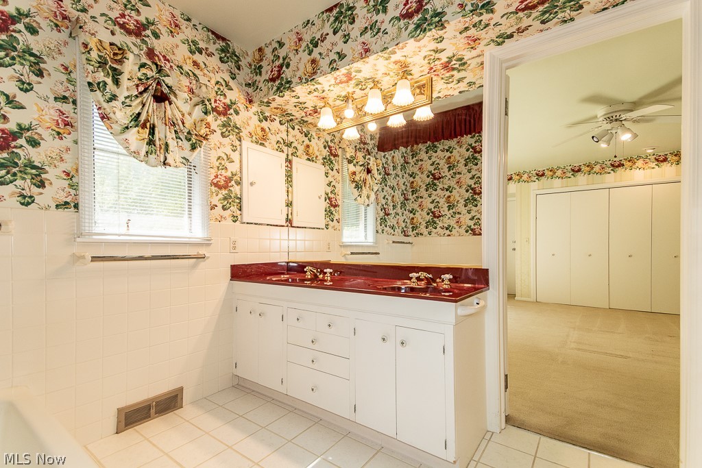 4774 Sherwin Road Kirtland OH 44094