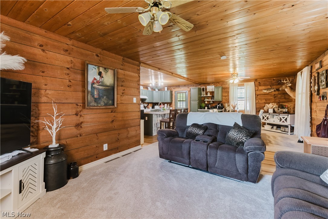 47480 Unionvale Road Cadiz OH 43907