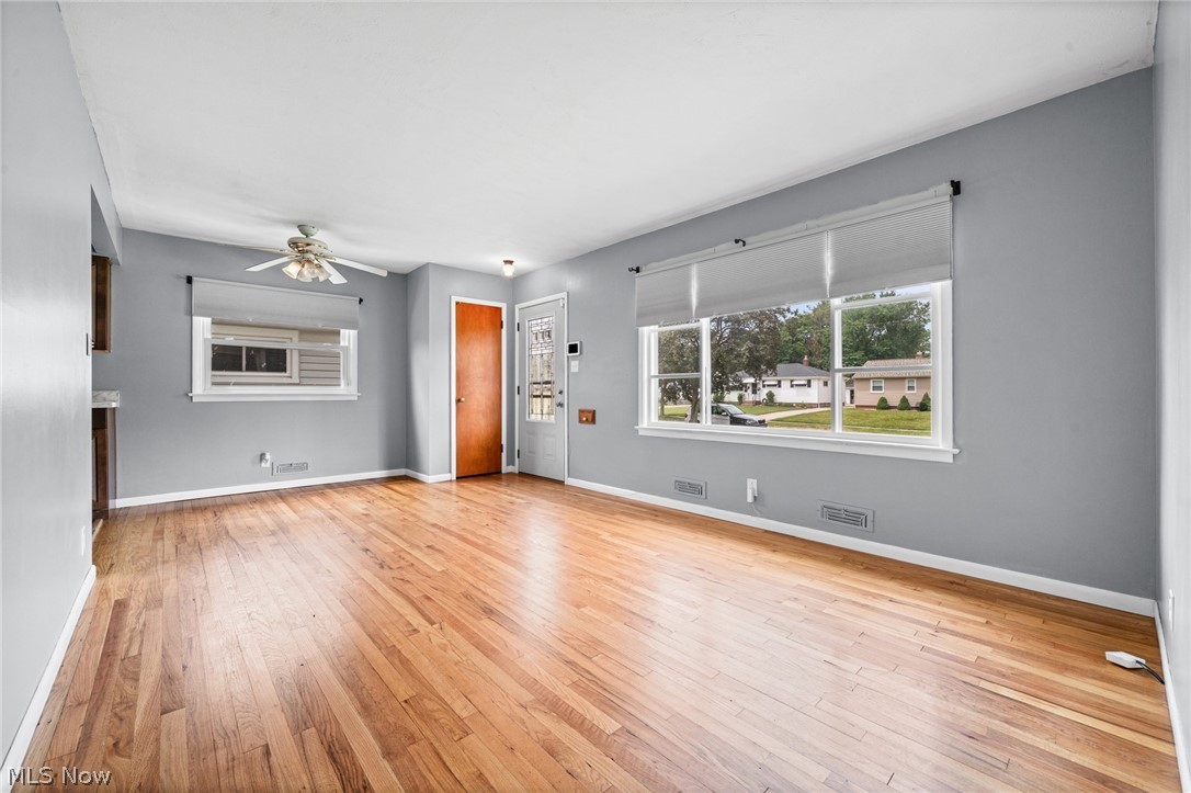 260 Deborah Lane Bedford OH 44146