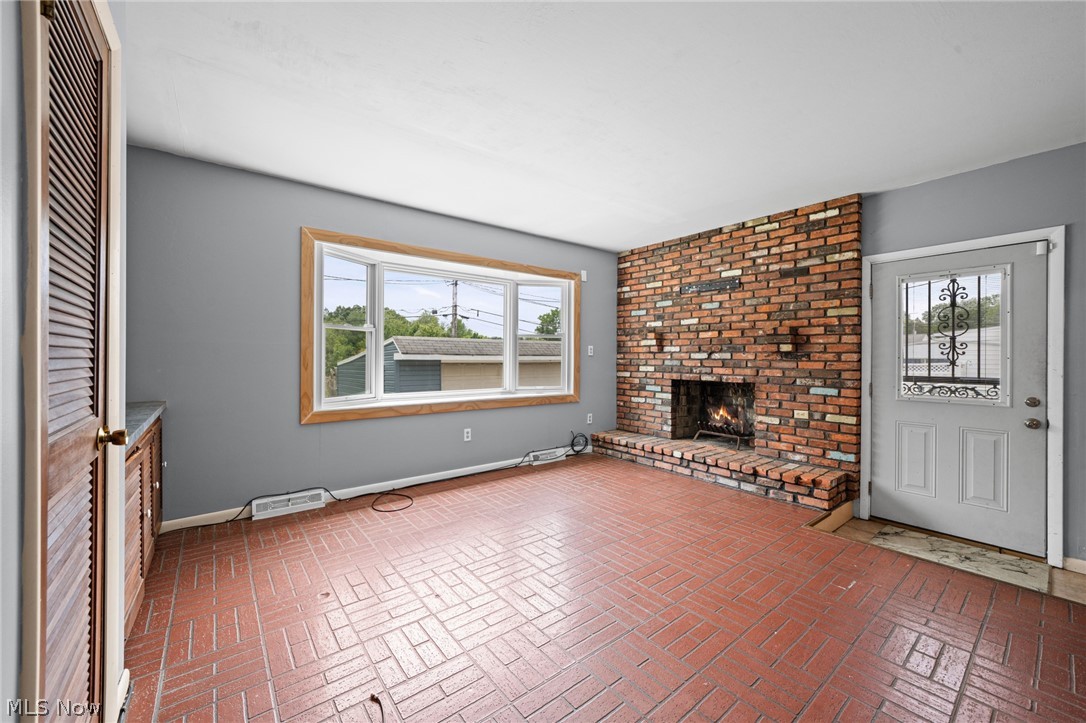 260 Deborah Lane Bedford OH 44146
