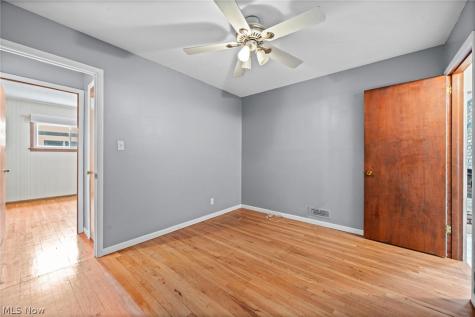 260 Deborah Lane Bedford OH 44146