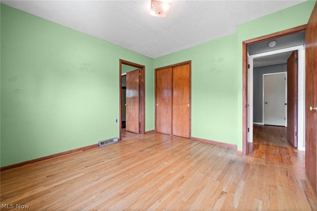 260 Deborah Lane Bedford OH 44146