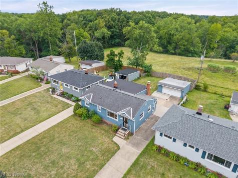 260 Deborah Lane Bedford OH 44146