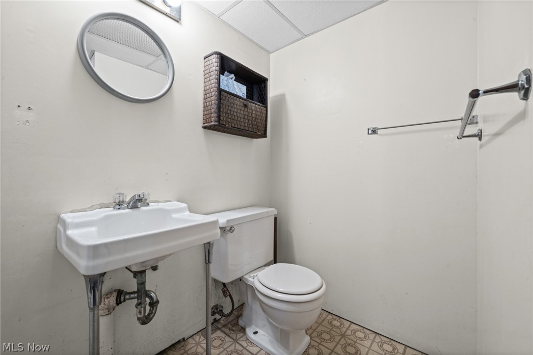 260 Deborah Lane Bedford OH 44146