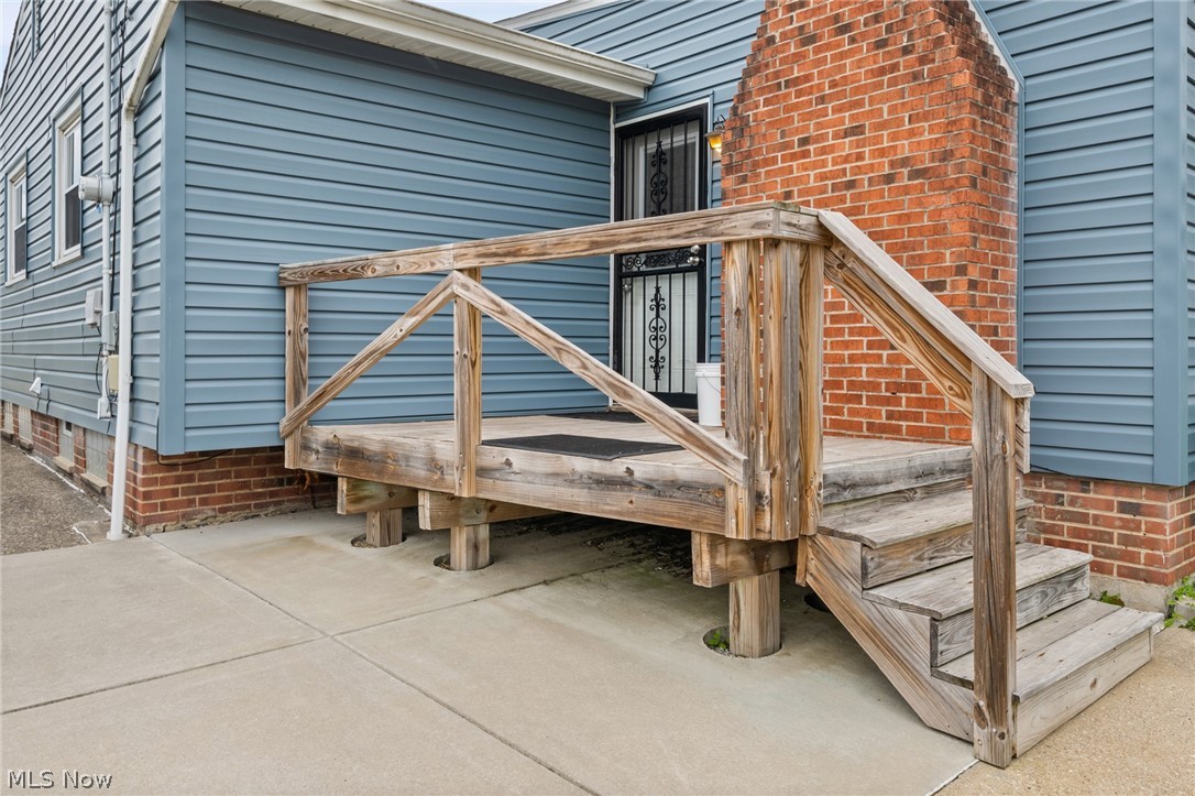 260 Deborah Lane Bedford OH 44146