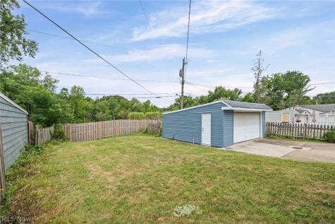 260 Deborah Lane Bedford OH 44146