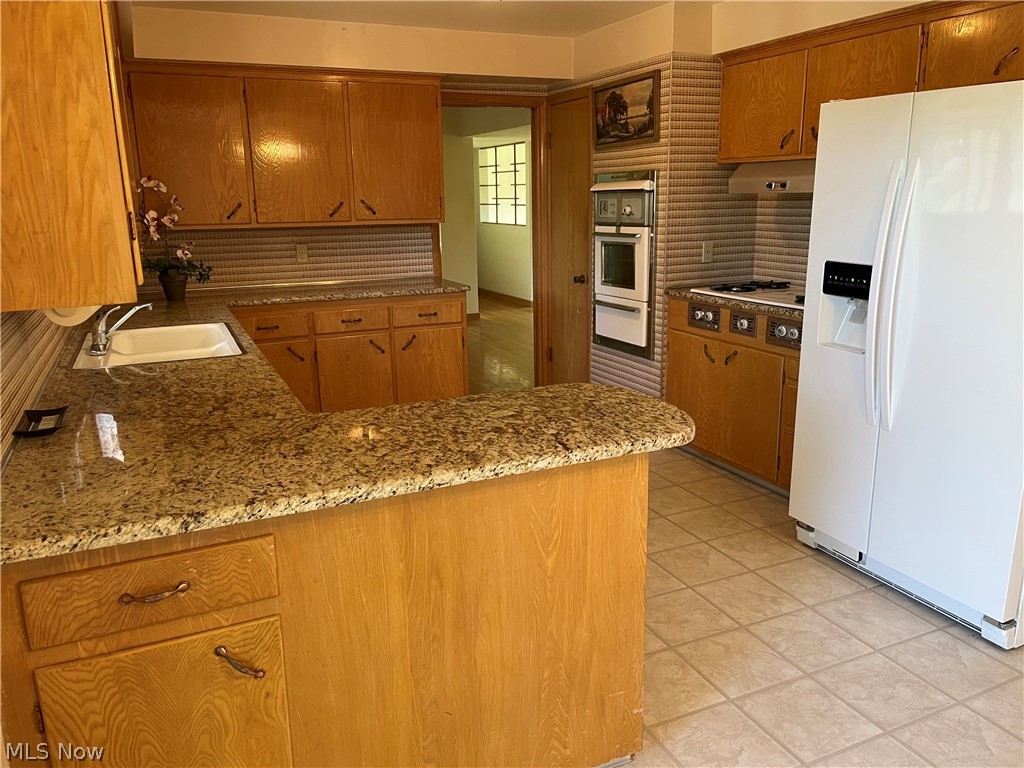 729 E Parkhaven Drive Seven Hills OH 44131