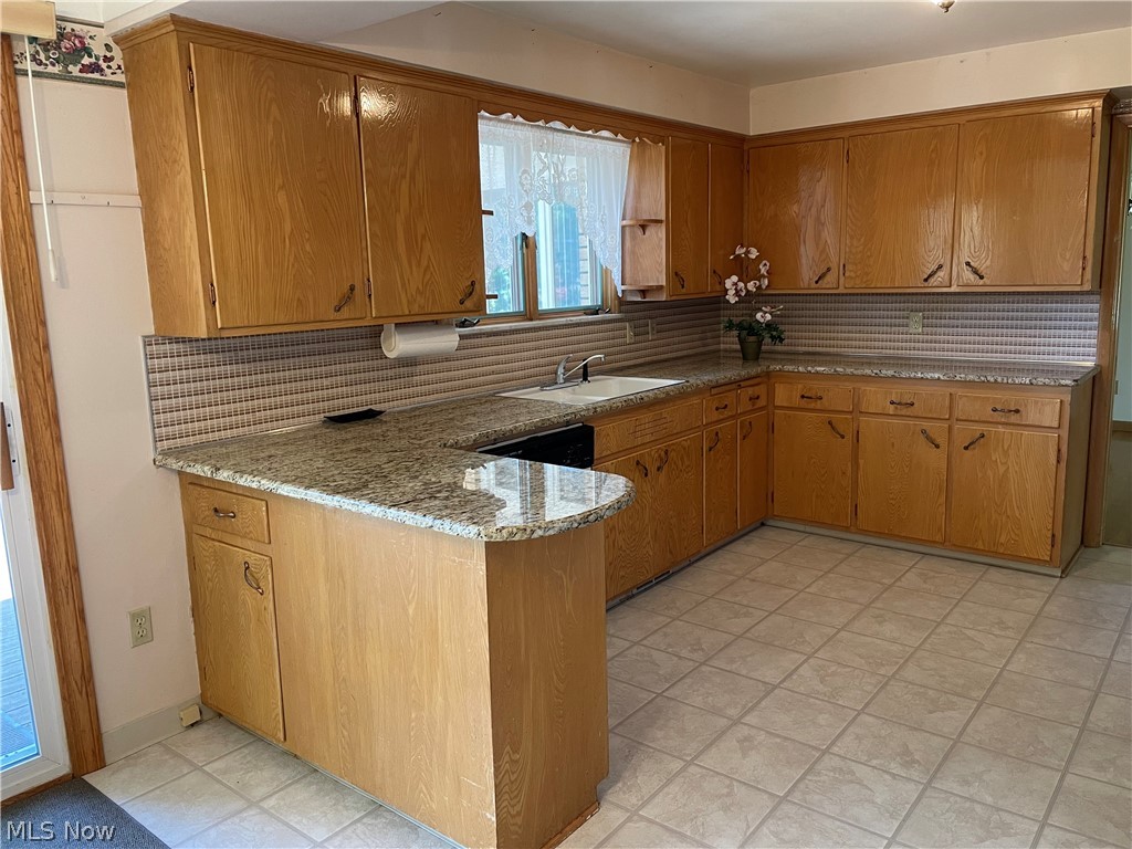 729 E Parkhaven Drive Seven Hills OH 44131