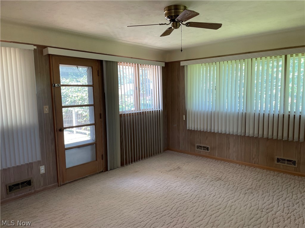 729 E Parkhaven Drive Seven Hills OH 44131
