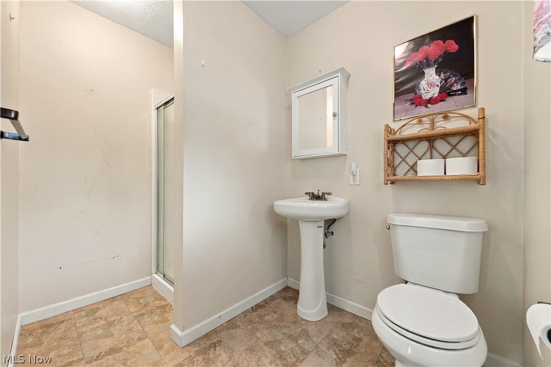 7025 Grafton Road Valley City OH 44280