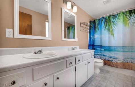 379 Ridgewood Drive Eastlake OH 44095
