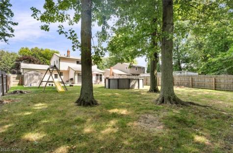 379 Ridgewood Drive Eastlake OH 44095