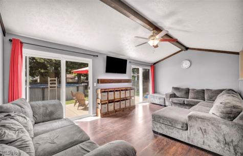 379 Ridgewood Drive Eastlake OH 44095