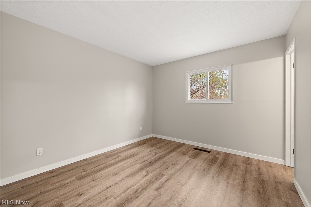 6194 Eldridge Boulevard Bedford Heights OH 44146