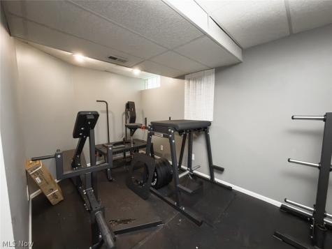 1211 Kingston Road Uniontown OH 44685