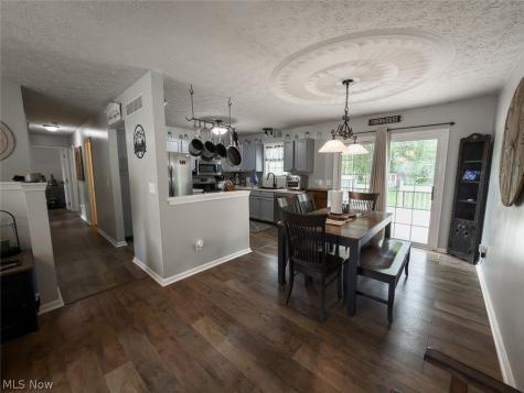 1211 Kingston Road Uniontown OH 44685
