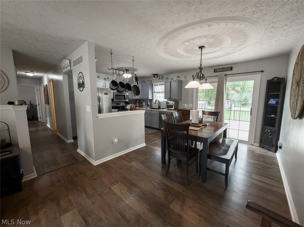 1211 Kingston Road Uniontown OH 44685