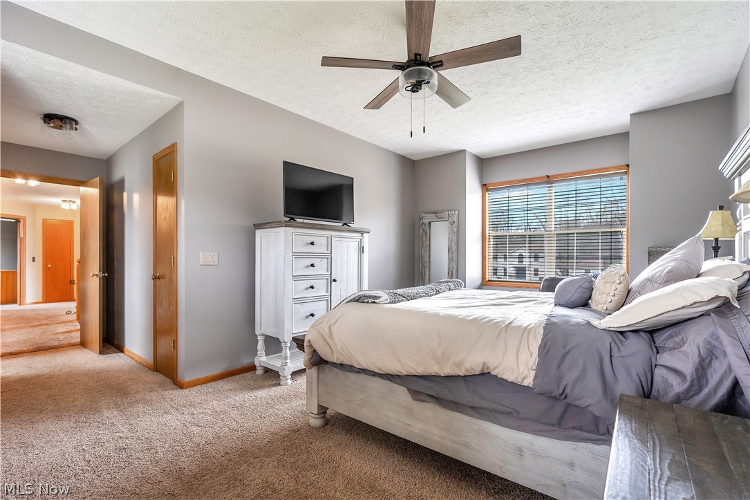 6962 Maple Glen Avenue NW North Canton OH 44720