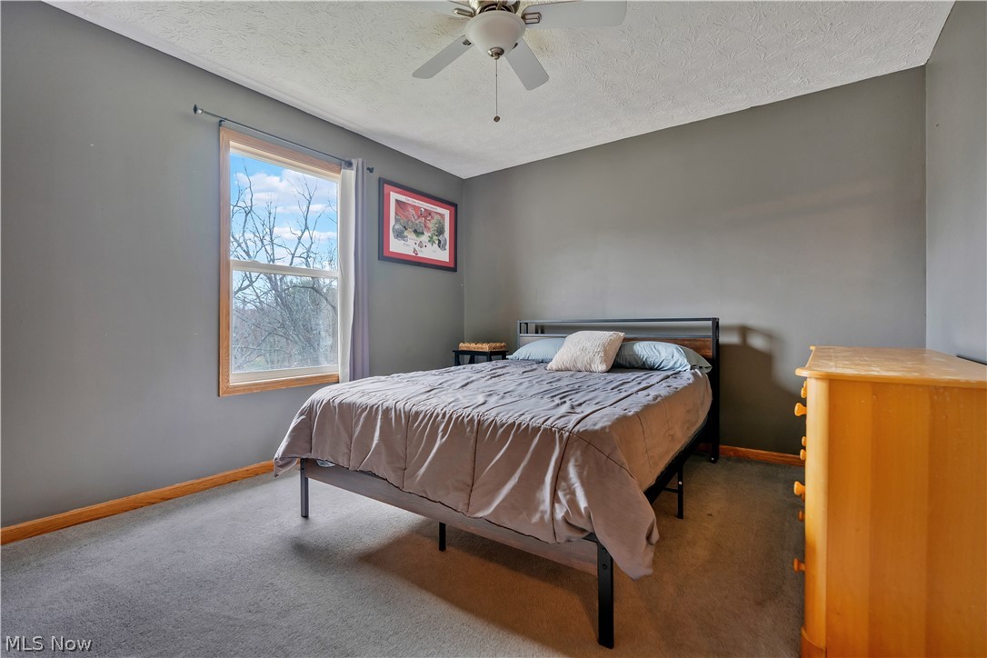6962 Maple Glen Avenue NW North Canton OH 44720