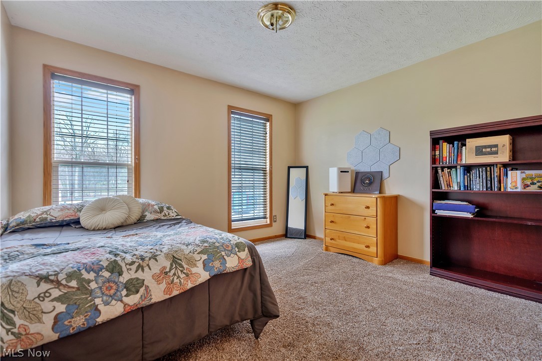 6962 Maple Glen Avenue NW North Canton OH 44720