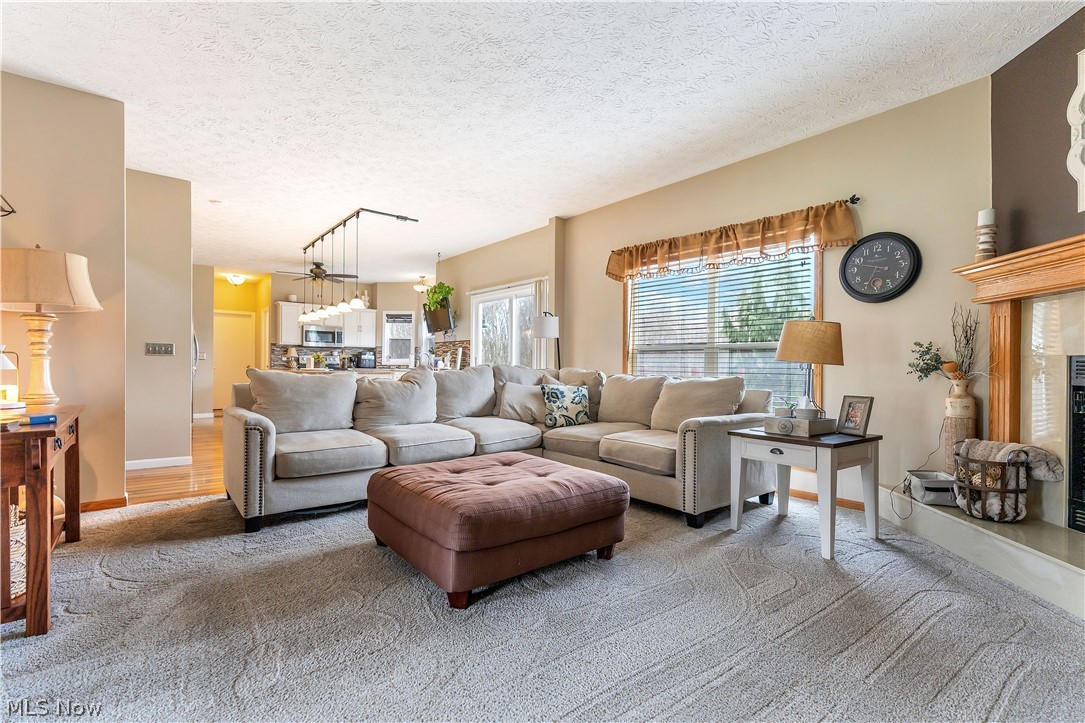 6962 Maple Glen Avenue NW North Canton OH 44720