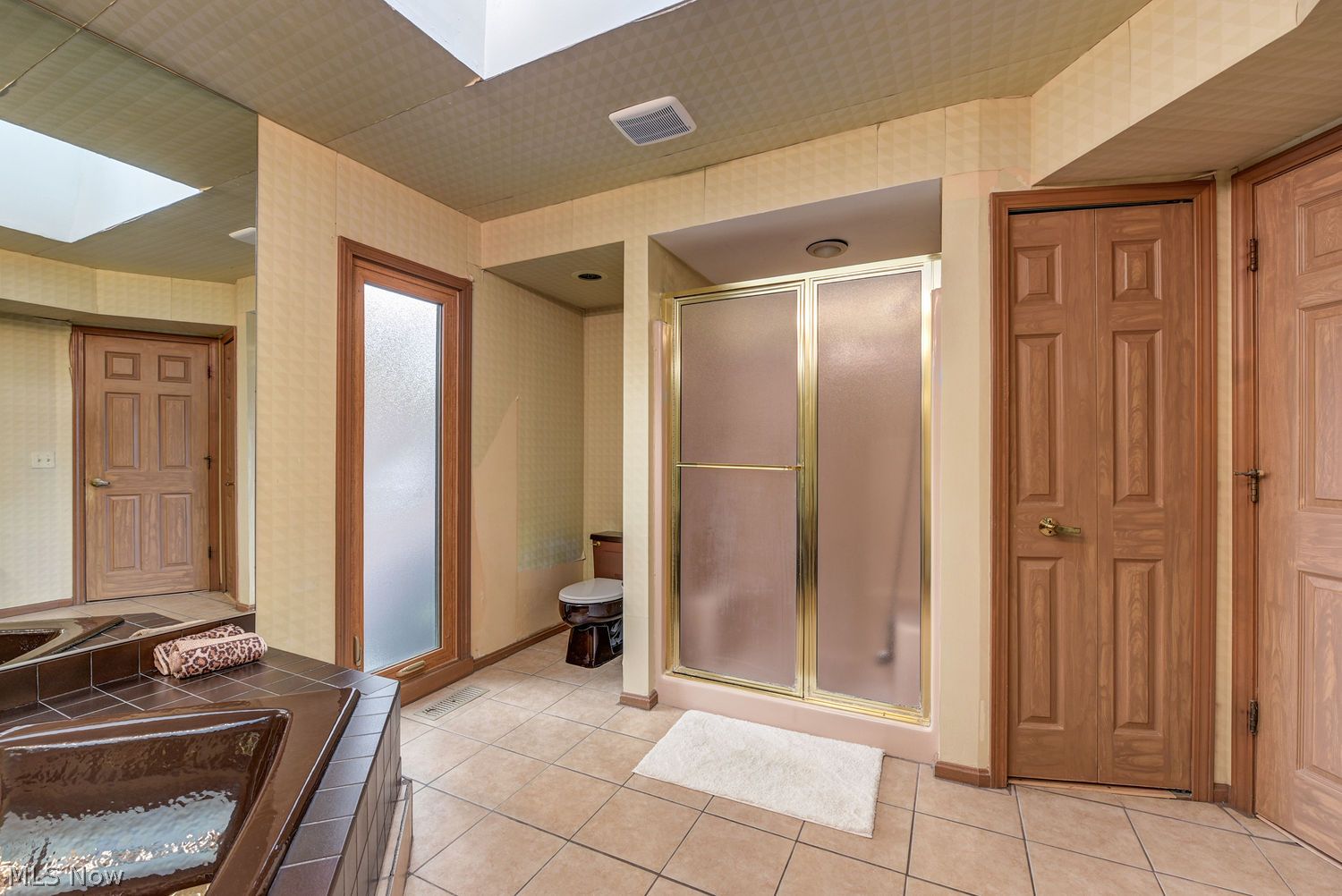 27710 Royal Forest Drive Westlake OH 44145
