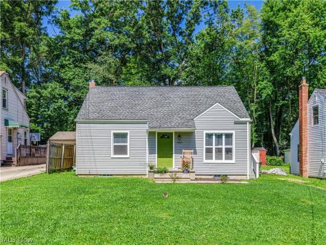 839 Magnolia Avenue Cuyahoga Falls OH 44221