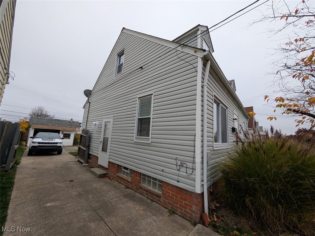 15522 Turney Road Maple Heights OH 44137