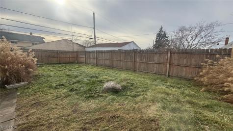 15522 Turney Road Maple Heights OH 44137