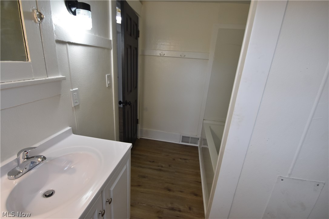 637 Woodbine Avenue SE Warren OH 44483