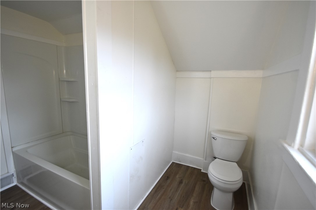 637 Woodbine Avenue SE Warren OH 44483