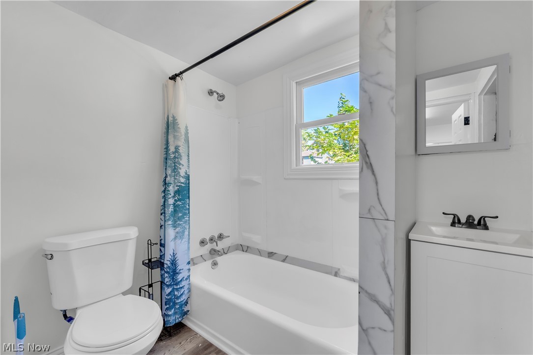 433 E 156th Street Cleveland OH 44110