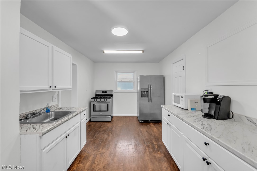433 E 156th Street Cleveland OH 44110