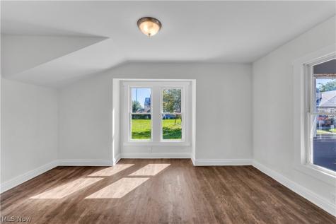 433 E 156th Street Cleveland OH 44110