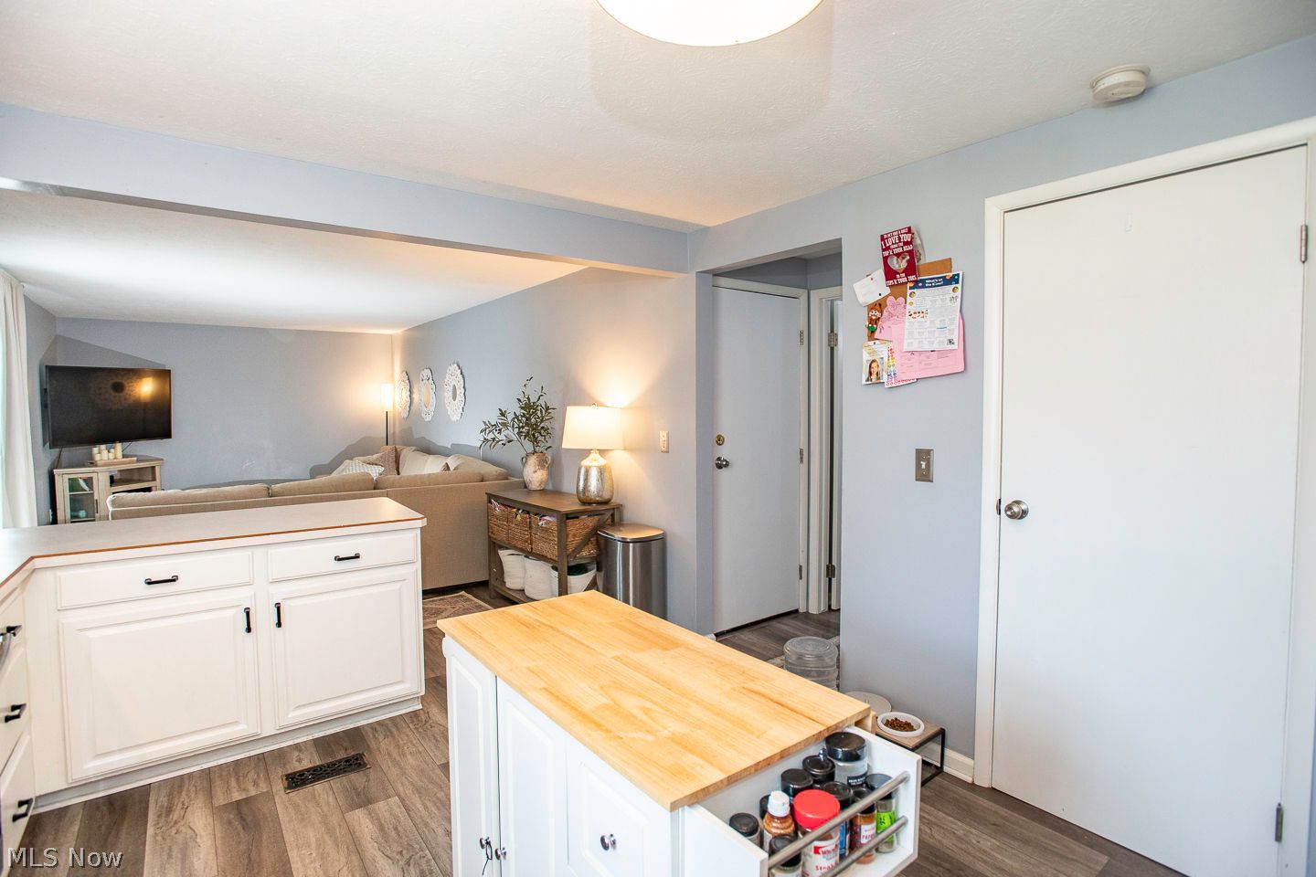 22295 Jonathan Drive Strongsville OH 44149