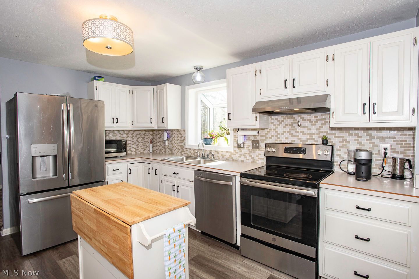 22295 Jonathan Drive Strongsville OH 44149