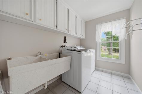 540 Fox Run Trail Aurora OH 44202