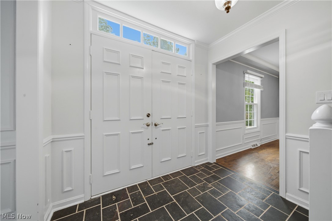 540 Fox Run Trail Aurora OH 44202