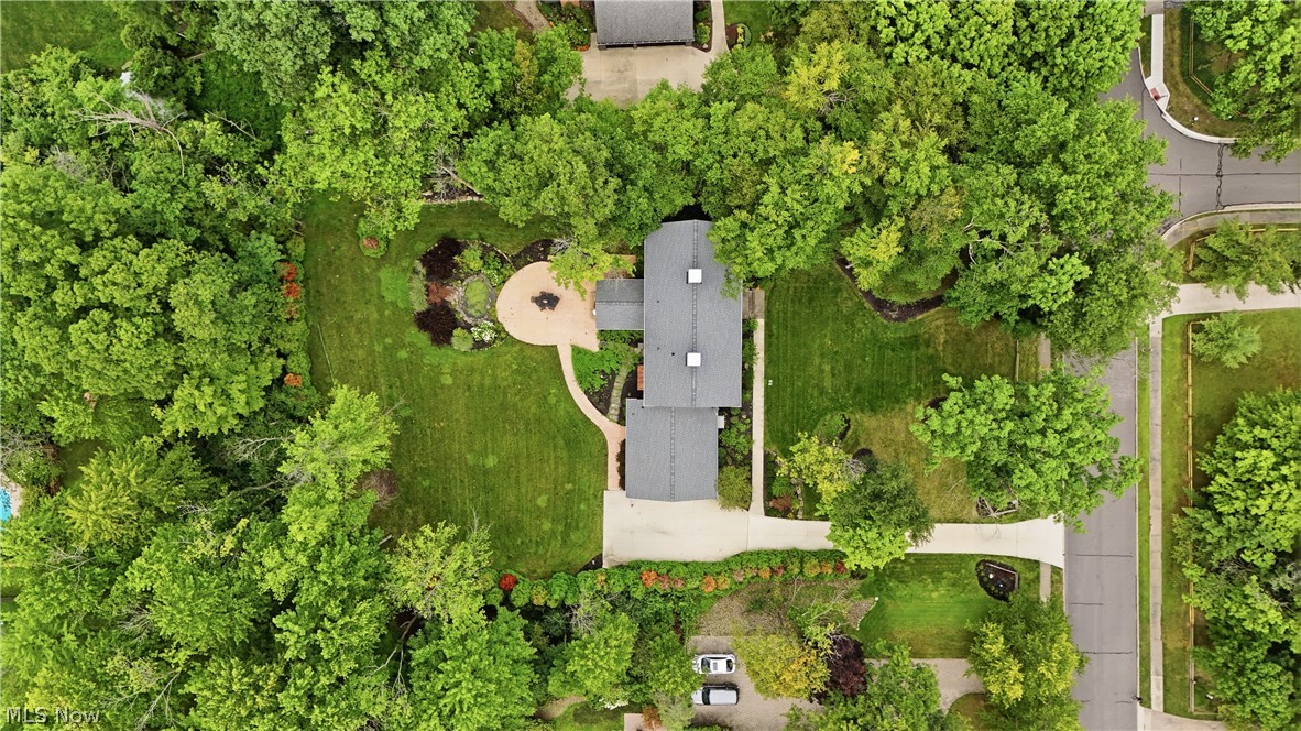 540 Fox Run Trail Aurora OH 44202