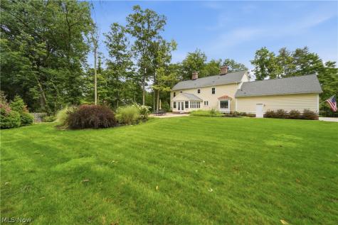 540 Fox Run Trail Aurora OH 44202