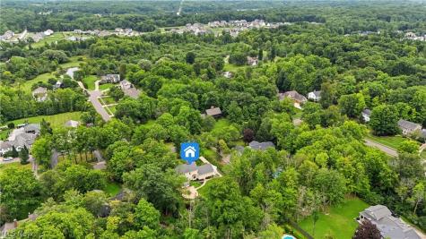 540 Fox Run Trail Aurora OH 44202