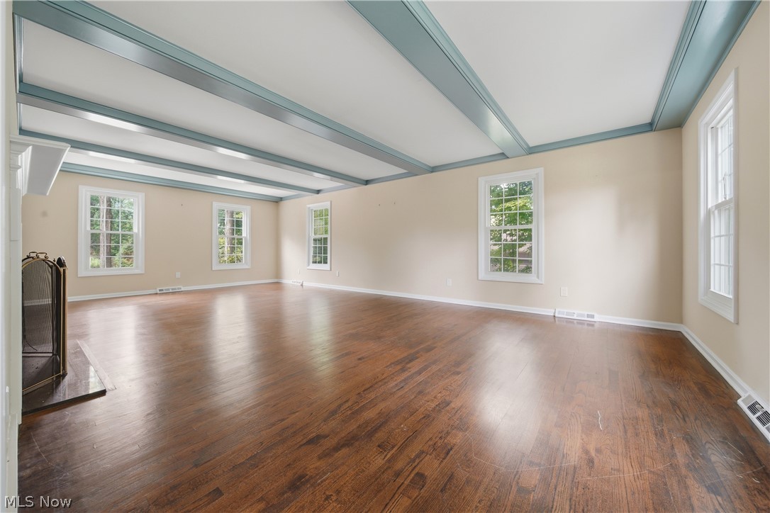 540 Fox Run Trail Aurora OH 44202