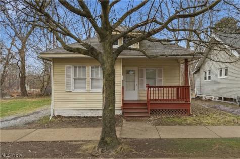 262 Sobul Avenue Akron OH 44305