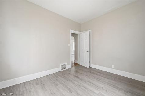 262 Sobul Avenue Akron OH 44305