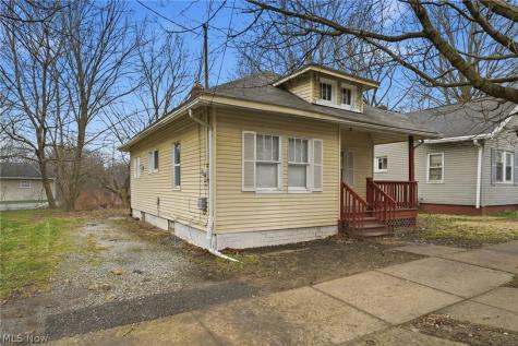 262 Sobul Avenue Akron OH 44305