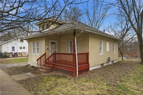262 Sobul Avenue Akron OH 44305